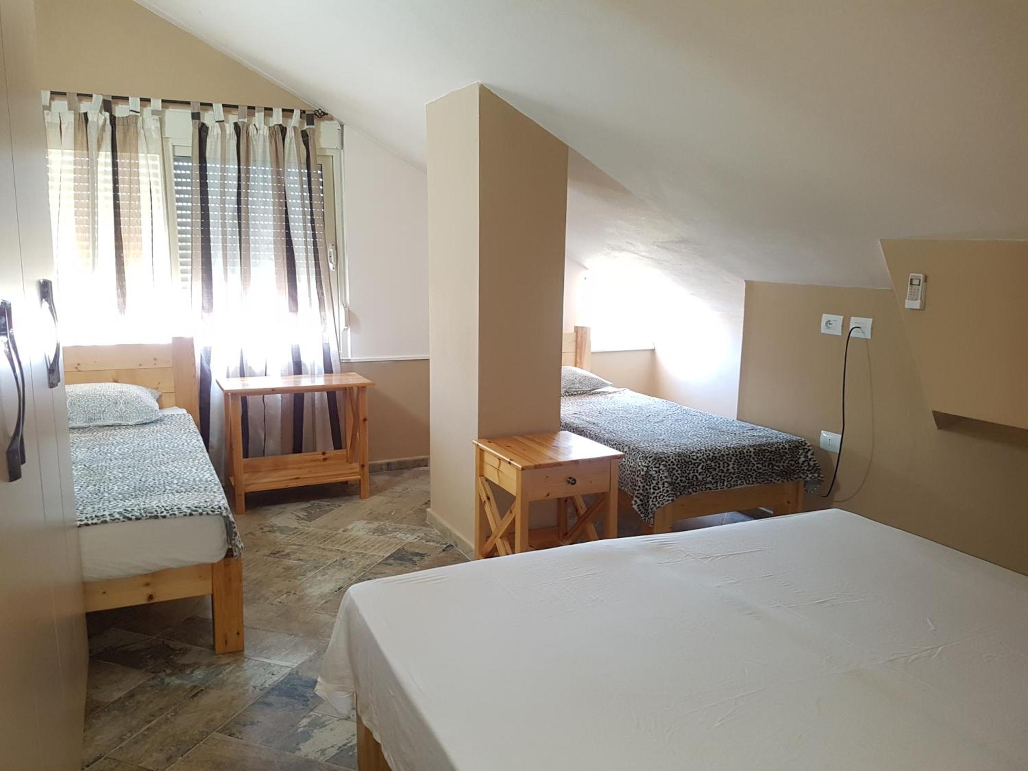 Delight Apartments Golem  Room photo